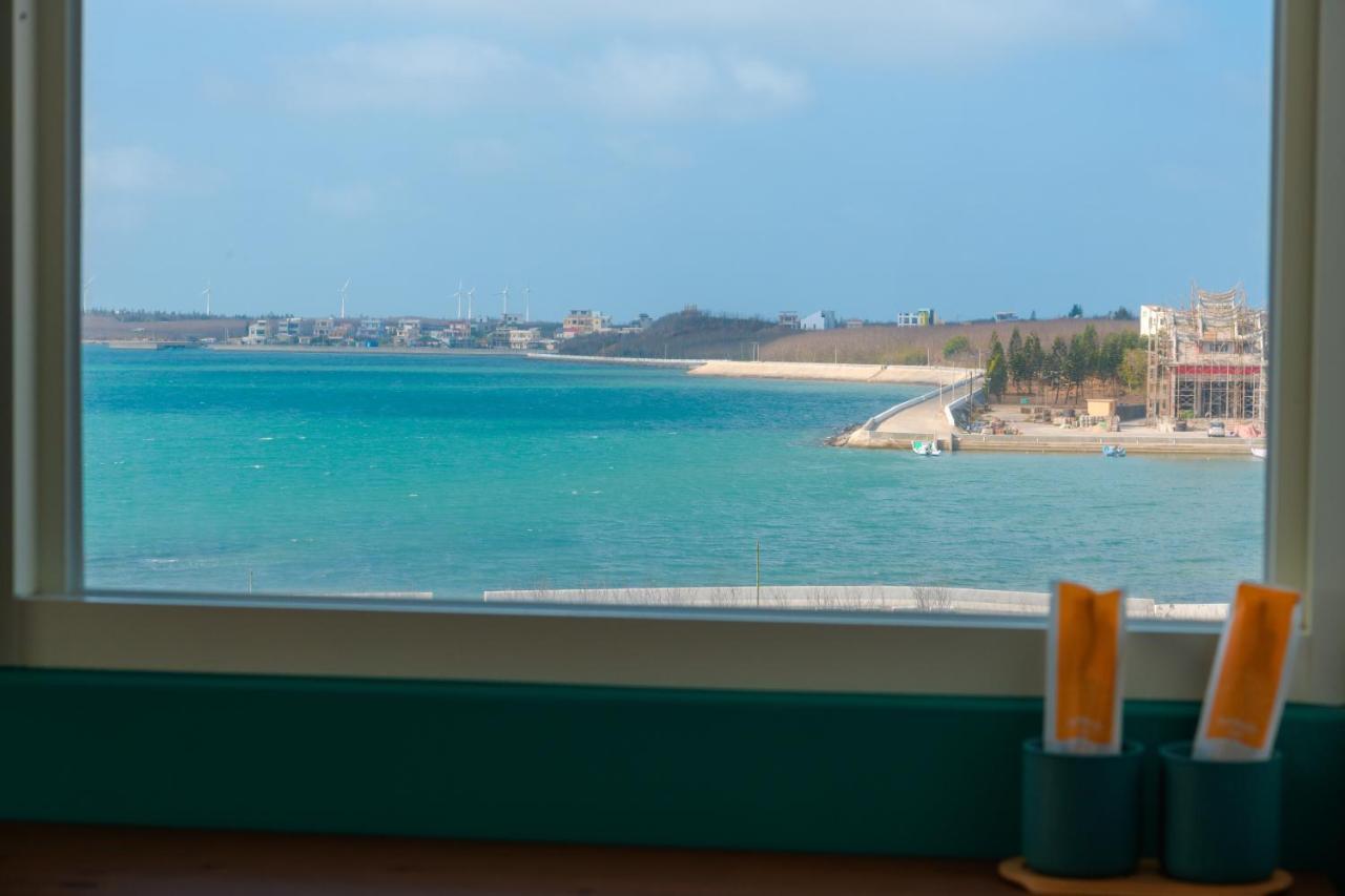Sea House Diary Homestay Манонг Екстериор снимка