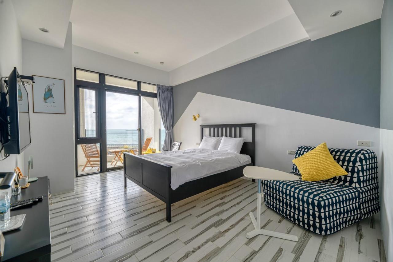 Sea House Diary Homestay Манонг Екстериор снимка